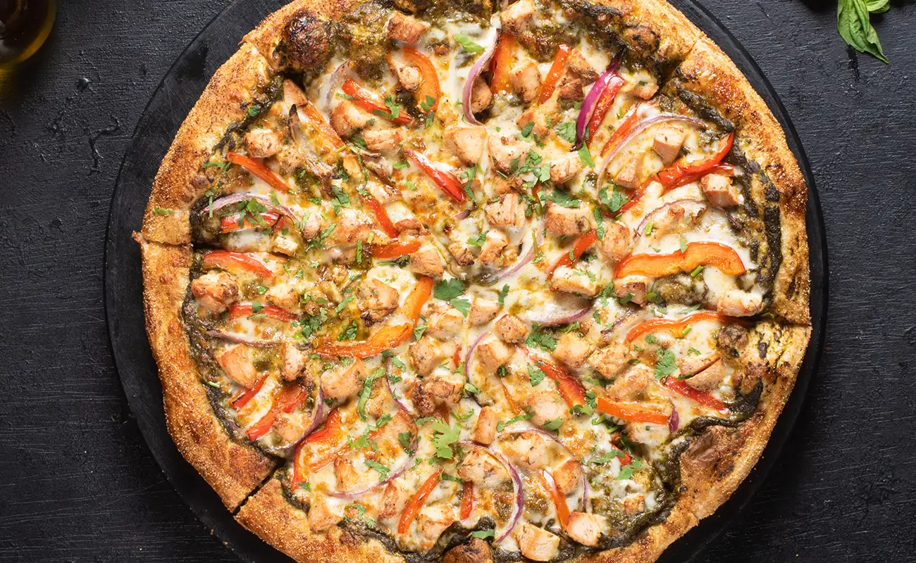 Pizzawala's Saag Chicken Pizza